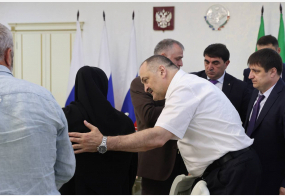 Глава Дагестана встретился с семьями участников спецоперации